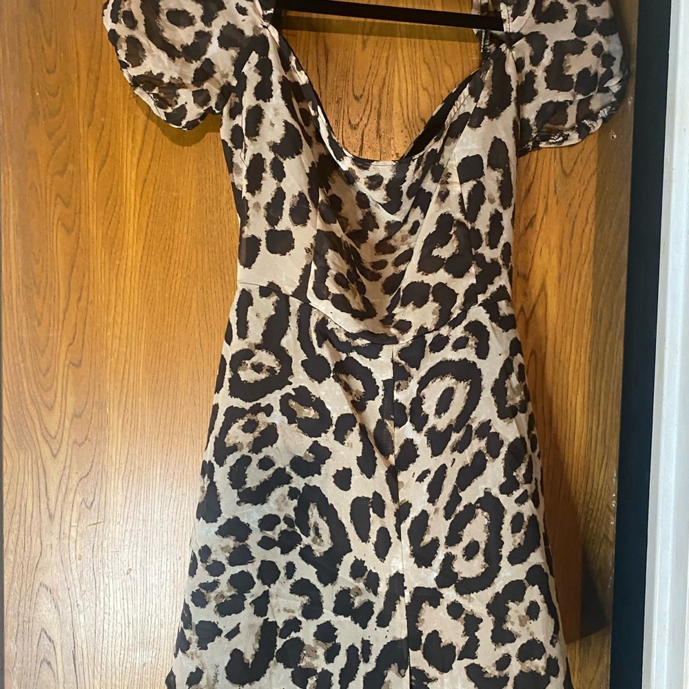 Leopard Romper - Picture 2 of 6